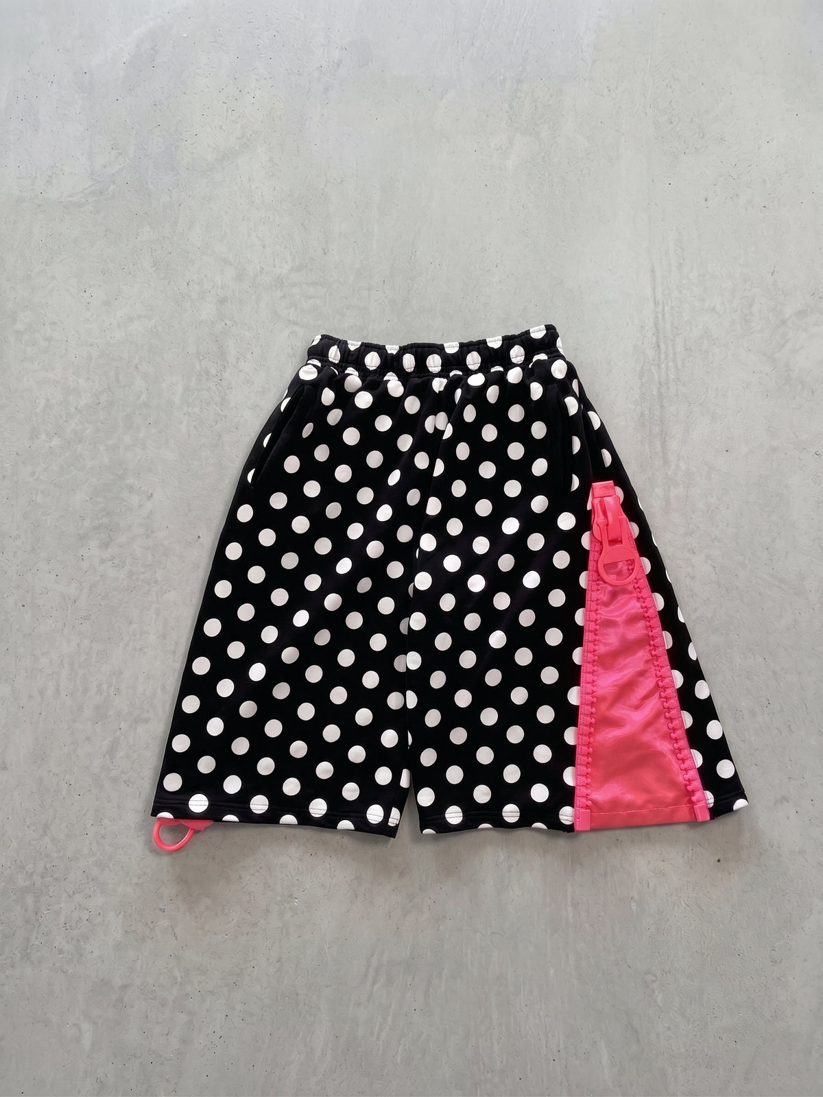 PINKA DOT REVEAL SHORTS